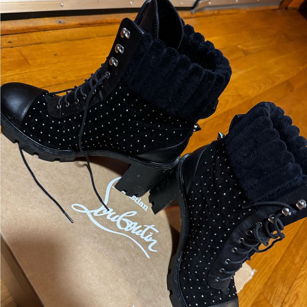 Dakita Lug Louboutin boots size 38.5